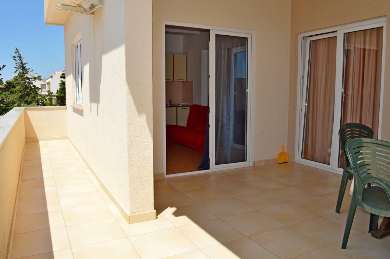 Apartments Macak Новаля Стая снимка